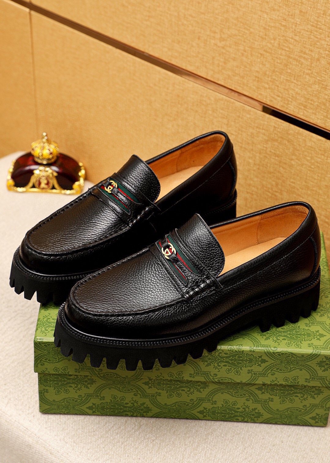 Gucci Black Metal-Bit Lug Sole Loafers